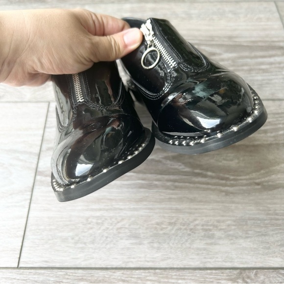 Design Lab Lord & Taylor Remie  Patent Faux Leather Studded Oxford Loafer - Picture 4 of 13